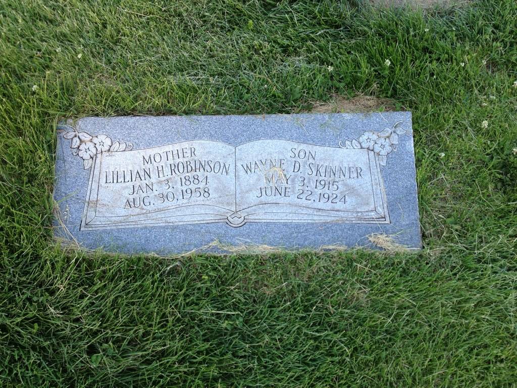 Headstone of Lillian H. Robinson, 3 Jan 1884 - 30 Aug 1958, buried at Salt Lake City Cemetery- Quadrant III in Salt Lake City, Salt Lake, Utah, United States